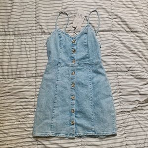 NWT Zara Buttoned Jean Dress